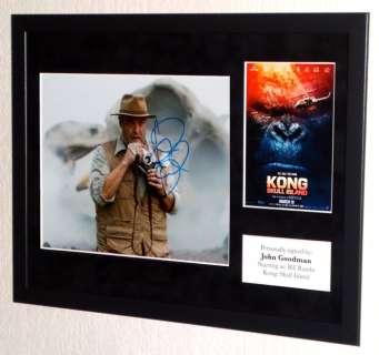 Kong: Skull Island - John Goodman (Bill Randa) Premium Framed, signed + Certificate of Authenticity | Catawiki