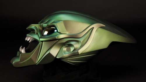 Lot 856 - Green Goblin mask worn by Willem Dafoe’s character in Spider-Man