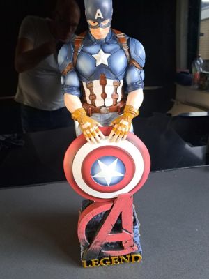 Avengers, Captain America, 54cm | Catawiki