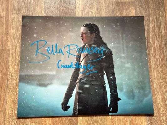 Game of Thrones - Signed by Bella Ramsey | Catawiki