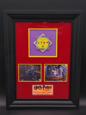 Harry Potter - Framed display of Production used "Weasley Shop Labels" with Propstore Certificate of Authenticity | Catawiki