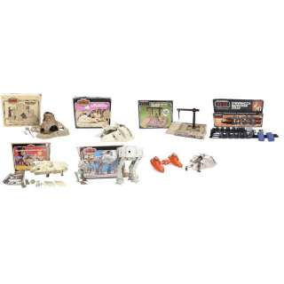 The Goldbergs - Lot 38 - Adam Goldberg‘s (as played by Sean Giambrone) Star Wars Toys and Playsets