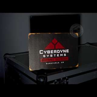 Terminator 2 – Plaque Cyberdyne | CineProps
