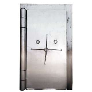 HEAT (1995) - Lot #789 : Planet Hollywood Collection: "Investment Grade Metals" Safe Door