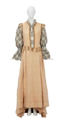 Glenda Jackson | Lot #97 - 1971 Elaborate Period Dress from "Mary, Queen of Scots" | Julien’s