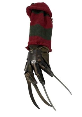 Lot 230 - The Goldbergs (2013[x=#8211/]2023) - Robert Englund "Freddy Krueger" Original iconic Razor Glove
