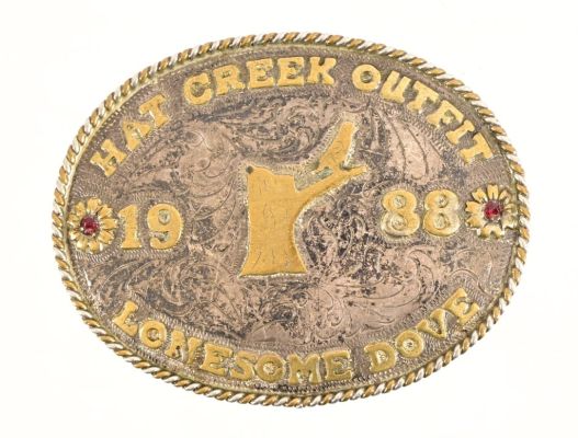 Lot 2 - Lonesome Dove Hat Creek Outfit Belt Buckle | misc / divers
