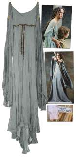 Keira Knightley Hero Gown From ’’King Arthur’’ | Nate Sanders