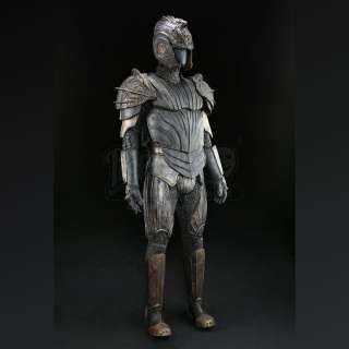 THE CHRONICLES OF RIDDICK (2004) - Lot 115 - Vaako‘s (Karl Urban) Gold Armor