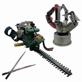 Y2K Screenslayer V2/V3 (Frank Langley IV) Claw, Hedge Clippers & 2 Knifes | VIP Fan Auctions