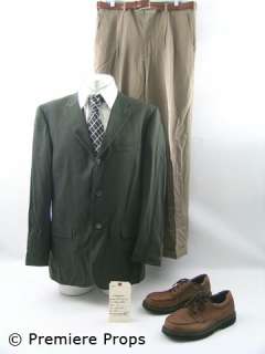 Lot 64 - Crossing Over (2009) Cole (Ray Liotta) Movie Costumes