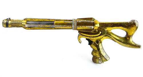 Flash Gordon (1980) Original Ming’s Guard gold blaster, production made prop for the cult classic st | Ewbank’s
