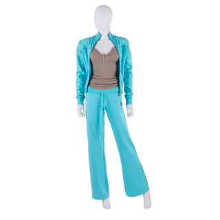 Teri Hatcher "Susan" Production-Used Tracksuit from Desperate Housewives - ABC Studios LOP | Goldin
