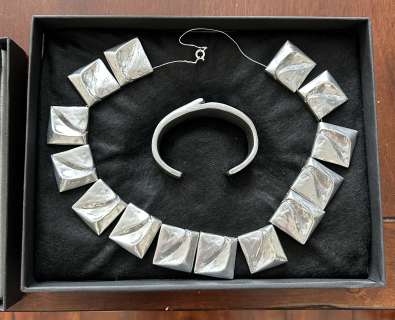 Princess Leia Necklace and Bracelet W Jewelry Box | RPF Junkyard