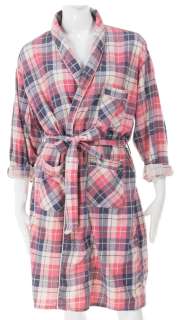 Lot 496 - Cynthia Rhodes ‘Penny Johnson‘ bathrobe from Dirty Dancing.