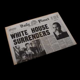 Superman II – Daily Planet ’White House Surrenders’ Newspaper – 16-226 | Icons of Pop Culture