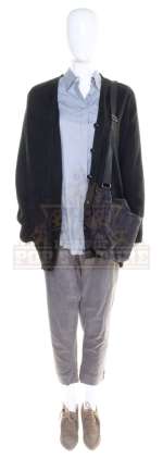 Lot 36 - Ghostbusters (2016) – Abby Yates’ (Melissa McCarthy) Outfit - 35-23