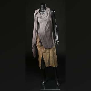 Noah (2014) | Ila Pregnancy Costume | Propstore