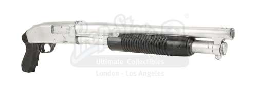 SPEED (1994) - Lot 624 - Howard Payne‘s (Dennis Hopper) Stunt Shotgun