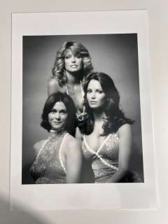 Charlie’s Angels - Kate Jackson, Farrah Fawcett And Jaklyn Smith | Charlie’s Angels - Kate Jackson, Farrah Fawcett and Jaklyn Smith - Fine Art Photographie - XL 60x42 cm - Limited Edition Nr 02 of 50 - Serial ML106 - New items - MOVIES LEGENDS | Catawiki