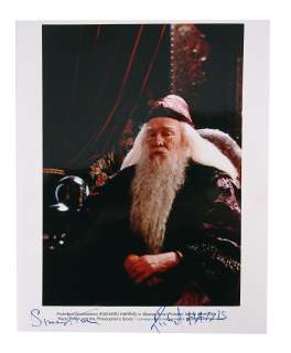 HARRY POTTER AND THE PHILOSOPHER‘S STONE (2001) - Lot 625 - Richard Harris Autographed Still