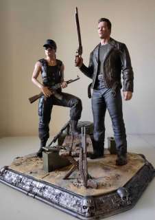 Terminator 2: Judgment Day - Sarah Connor (Linda Hamilton) & T-800 (Arnold Schwarzenegger) - Diorama - Custom Made, handpainted - - 1:4 | Catawiki