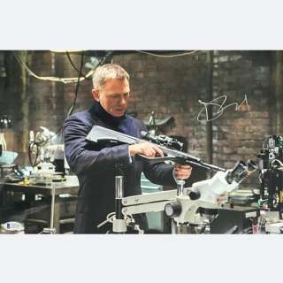 James Bond - Signed by Daniel Craig (007) | Catawiki