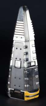 Lot 898 - Doc Ock’s claw from Spider-Man 2