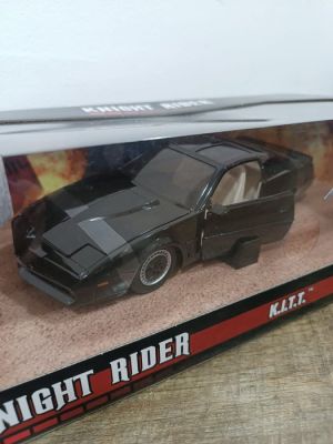 KITT - Knight Rider - - Movie prop 1982 Ponitac Premium Die-Cast Edition (mint condition, never opened) | Catawiki