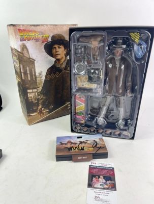 Back to the Future - Hot Toys 1/6 Back to the Future Part III Figure Signed By Michael J. Fox JSA | Catawiki