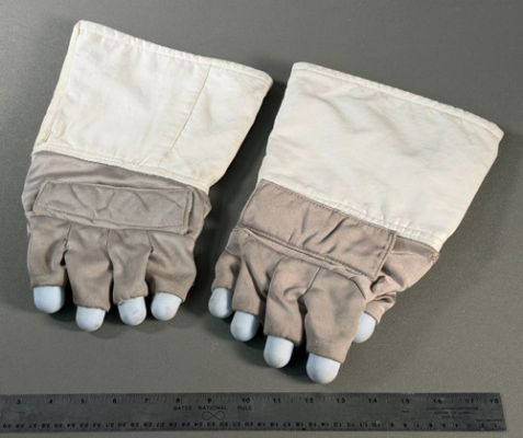 Used Apollo Spacesuit LEVA Gloves - Film costume | eBay US