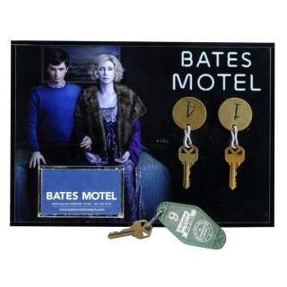 BATES MOTEL (T.V. SERIES, 2013-2017) - Lot #1142 : Pair of Bates Motel Keys with Business Card and Seafarer Motel Key