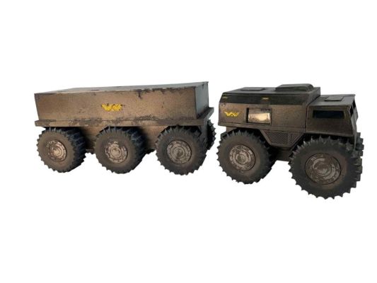 Alien: Romulus (2024) - Weyland-Yutani 24" Truck and Trailer Maquette | Hanlin Auction Service