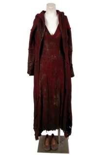 Lot 784 - Falling Skies Season 4 Alexis "Lexi" Glass-Mason (Scarlett Byrne) Screen Worn Movie Costumes