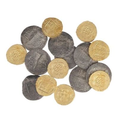 Pirates of the Caribbean: the Curse of the Black Pearl (2003) | Set of 16 Pirate Treasure Coins | Propstore