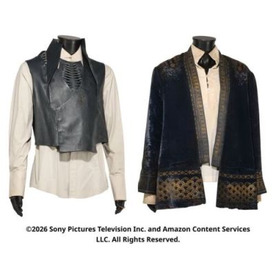 Wheel of Time, the (T.V. Series, 2021-2023) | Lot  181. Ishamael and Rand al’Thor’s ’What Was Meant To Be’ Costume Components | Propstore