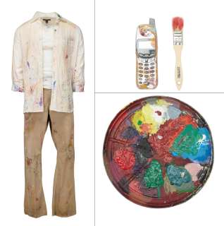 Heroes - Isaac Mendez (Santiago Cabrera) Artist Ensemble with Trash Can Lid Artist‘s Palette and Other Props