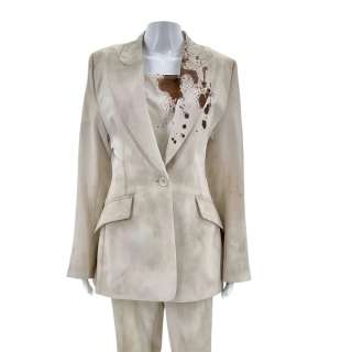 Scream VI Debbi Salt / Nancy Loomis Screen Used Suit Jacket, T-Shirt & Pants | VIP Fan Auctions