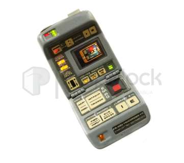 Lot 33 - Star Trek: Deep Space Nine Hero TR-590 Mark VII Tricorder