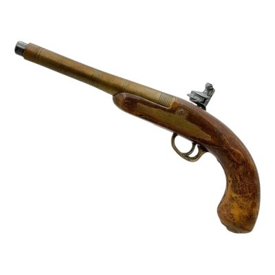 Lot 116: Black Sails (2014-2017) Screen Used Stunt Queen Anne Pistol Ss 4 | VIP Fan Auctions