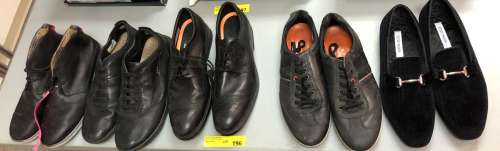 "Superhero Show - Hero" - Group of 5 assorted ’Hero’ shoes | Direct Liquidation