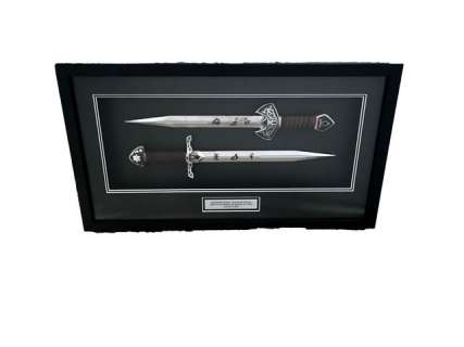 Shadowhunters TV Clary Fairchild’s hero Kinjhal daggers framed Movie Props | Premiere Props