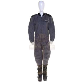 Starship Troopers - Mobile Infantry Uniform - 36-61 | Icons of Pop Culture