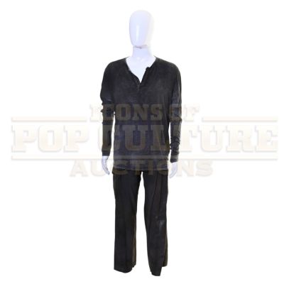 Lot 40 - El Camino: A Breaking Bad Movie – Jesse’s (Aaron Paul) Costume - 59-51 | Icons of Pop Culture
