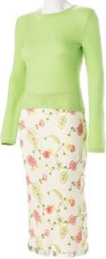 Friends (NBC TV, 1994-2004), Lisa Kudrow "Phoebe Buffay" Ensemble from Episode "The One with Unagi".