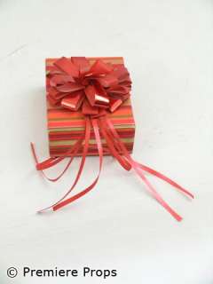 Knowing John (Nicolas Cage) Locket Movie Props | Premiere Props