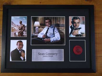 James Bond 007: Dr. No - - Movie prop - Framed 1 GBP Casino Chip - With COA - See images and description | Catawiki
