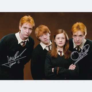 Harry Potter - Signed by James and Oliver Phelps (Fred and George Weasley) | Catawiki