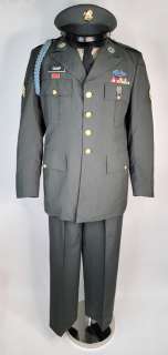 Forrest Gump (1994) Tom Hanks’ Class A Military Uniform | GWS Auctions