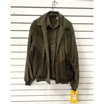 SOPRANOS PAULIE WAULNUTS SCREEN WORN AUTHENTICATED ALAN STUART TRACKSUIT S4 EP 8